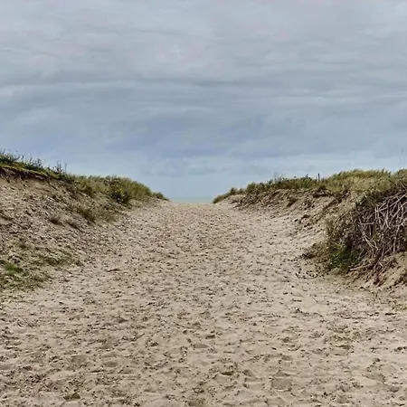 In Near Sandy Beaches, Cleaning Included *